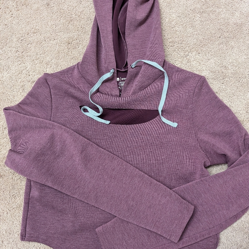 Buffbunny Cropped Cutout Hoodie
